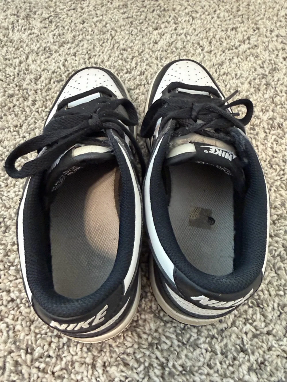 Nike Kids‎ Black & White Low-Top Sneakers